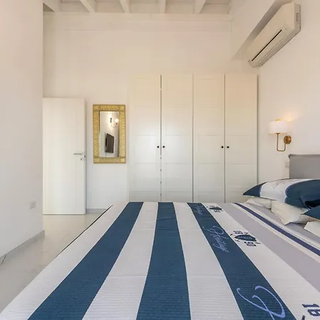 Casa Elena Apartment